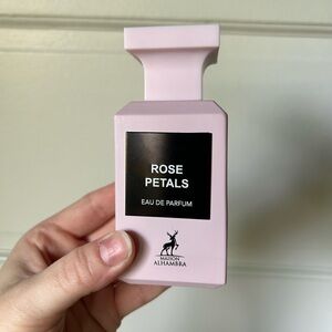 Rose Petals Perfume - Maison Alhambra